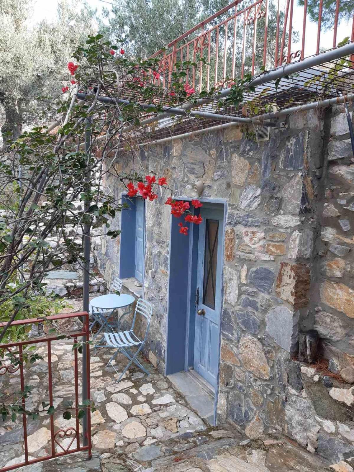 Δωμάτια Κόκκινος Πύργος Plomari Eksteriør billede