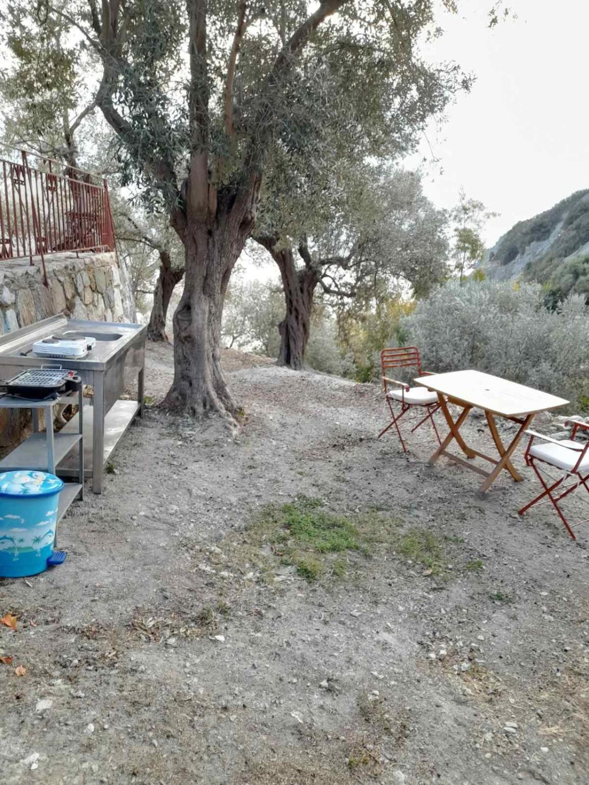 Δωμάτια Κόκκινος Πύργος Plomari Eksteriør billede